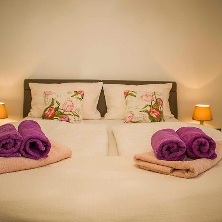 Apartments Mm بودْسْتغانا المظهر الخارجي الصورة