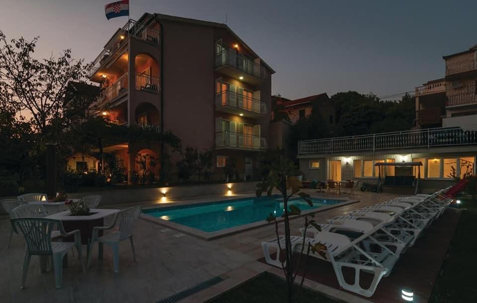 Apartments Mm بودْسْتغانا المظهر الخارجي الصورة