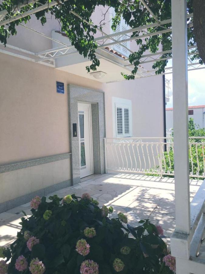 Apartments Mm بودْسْتغانا المظهر الخارجي الصورة